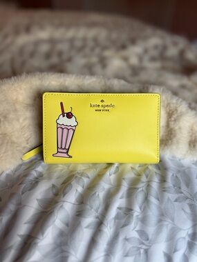 NWOT Kate Spade New York Betty & Veronica bifold wallet